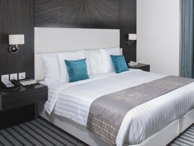 S Hotel Bahrain Sanabis エクステリア 写真